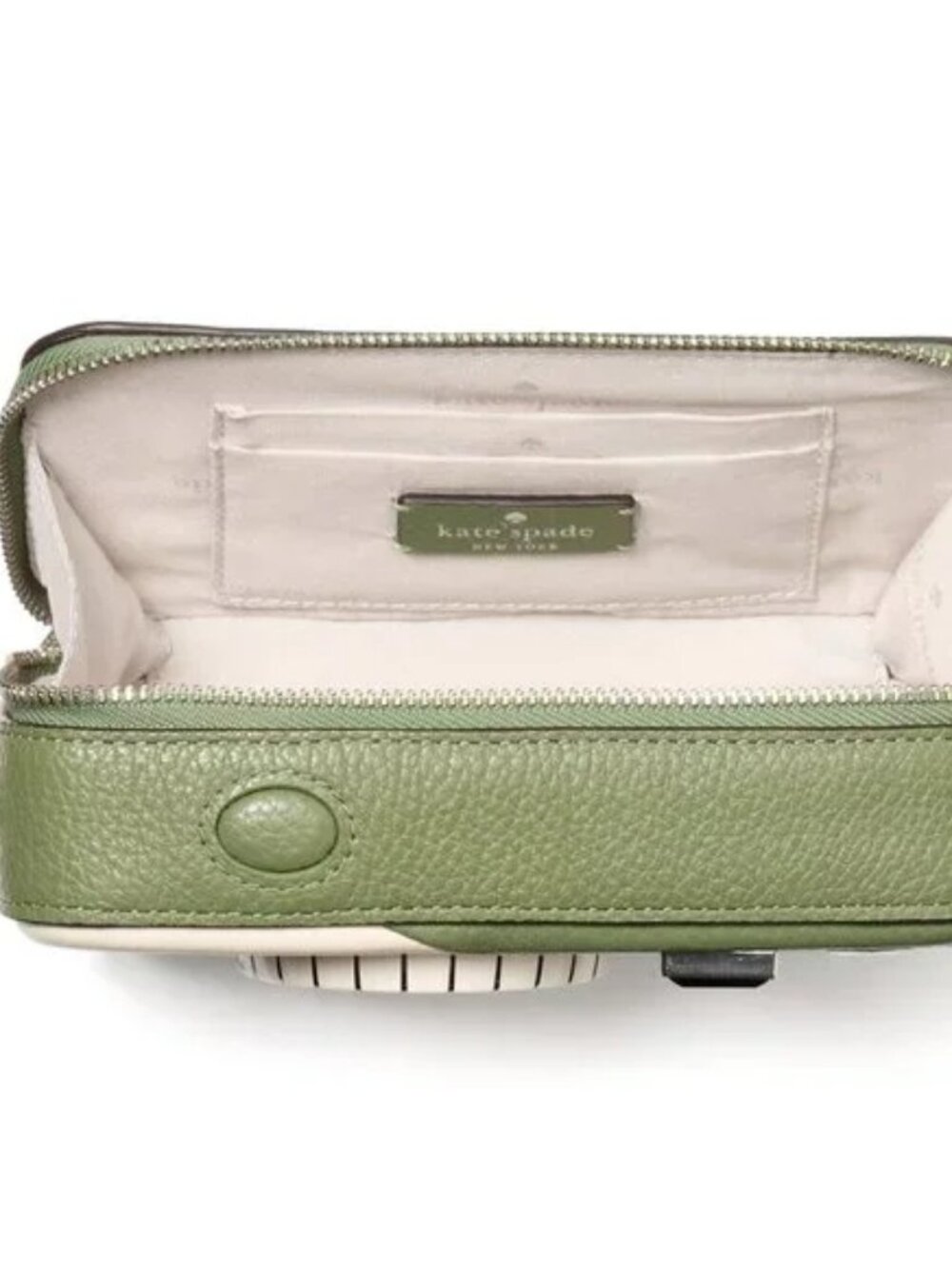 Kate Spade Vintage Picture this 3D Camera Wristlet NWT - Picture 3 of 5